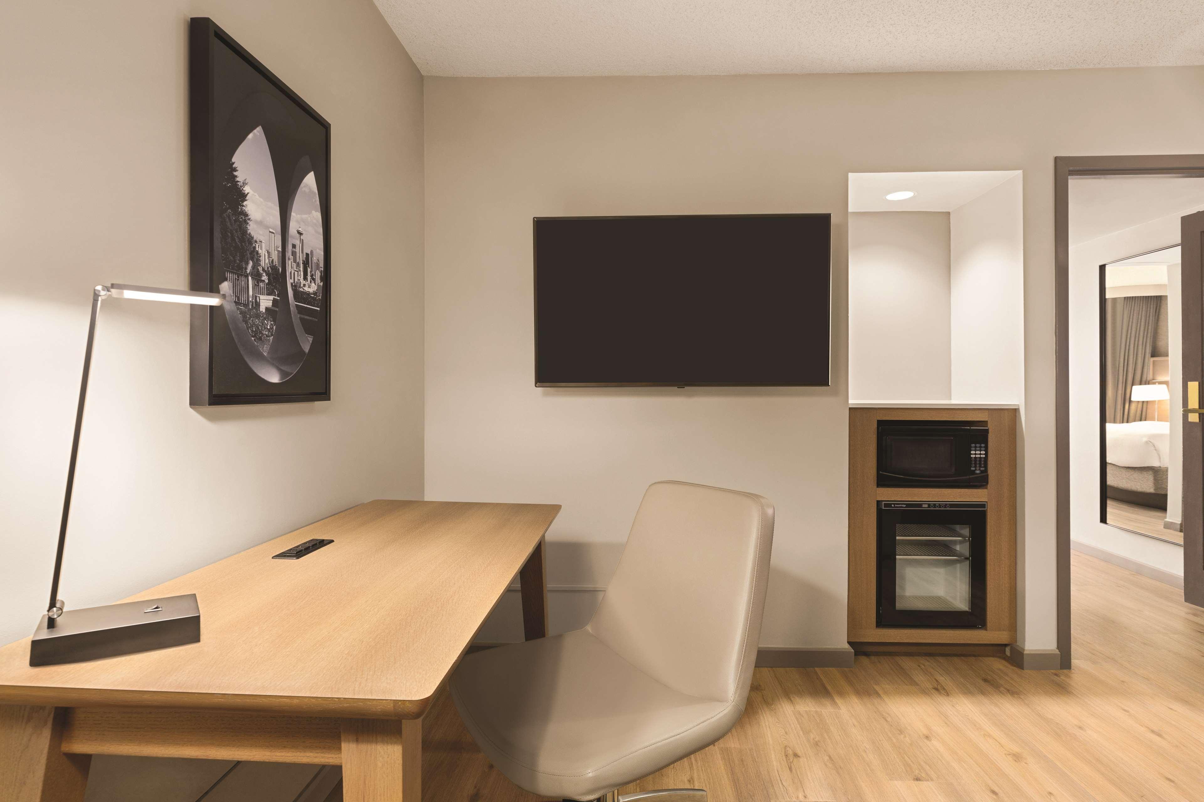 Radisson Hotel Seattle Airport Сиатак Екстериор снимка