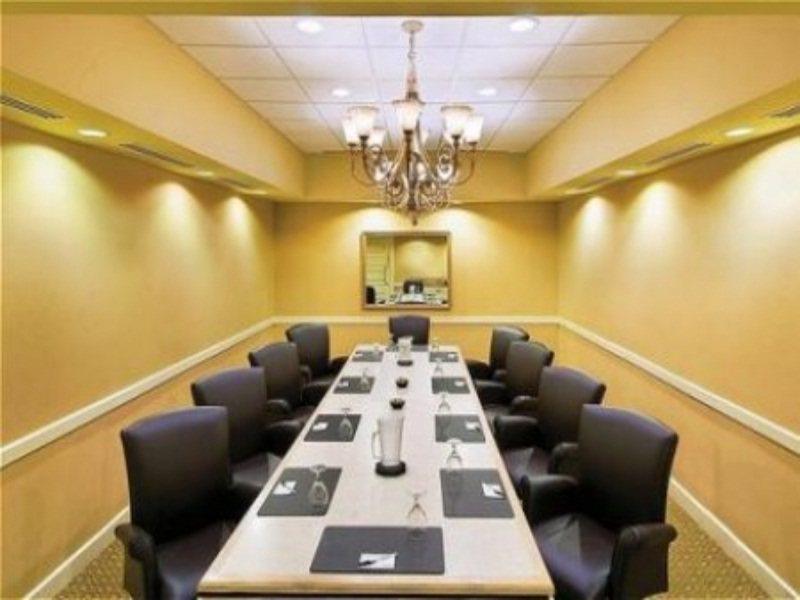 Radisson Hotel Seattle Airport Сиатак Екстериор снимка