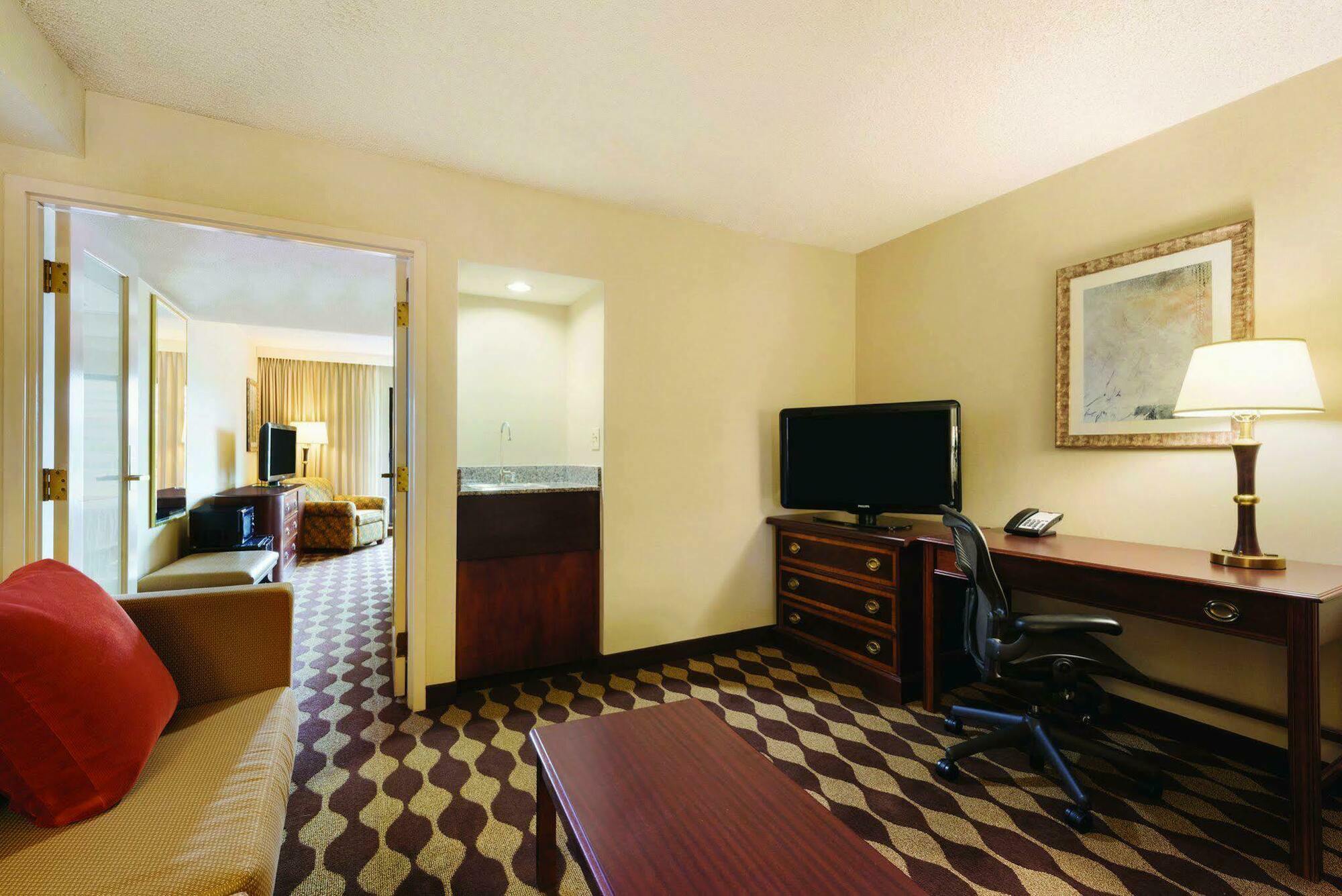 Radisson Hotel Seattle Airport Сиатак Екстериор снимка